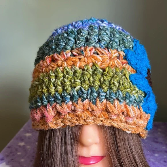 Crochet sunflower beanie soft double strings acrylic new comfortable medium - Picture 3 of 10